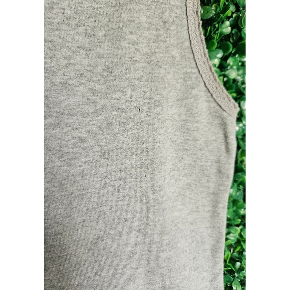 $1 when added to bundle Gap Girls Tank top - Picture 2 of 6